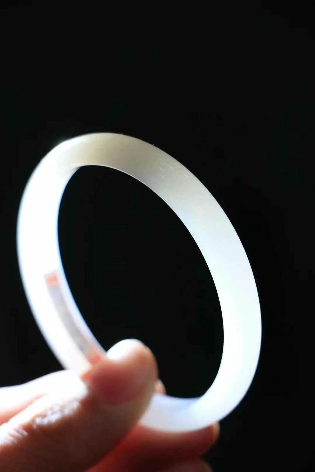 Classic White Hetian Jade Bangle – Round Cut for Quiet Grace & Everyday Calm - Taichi - Zen