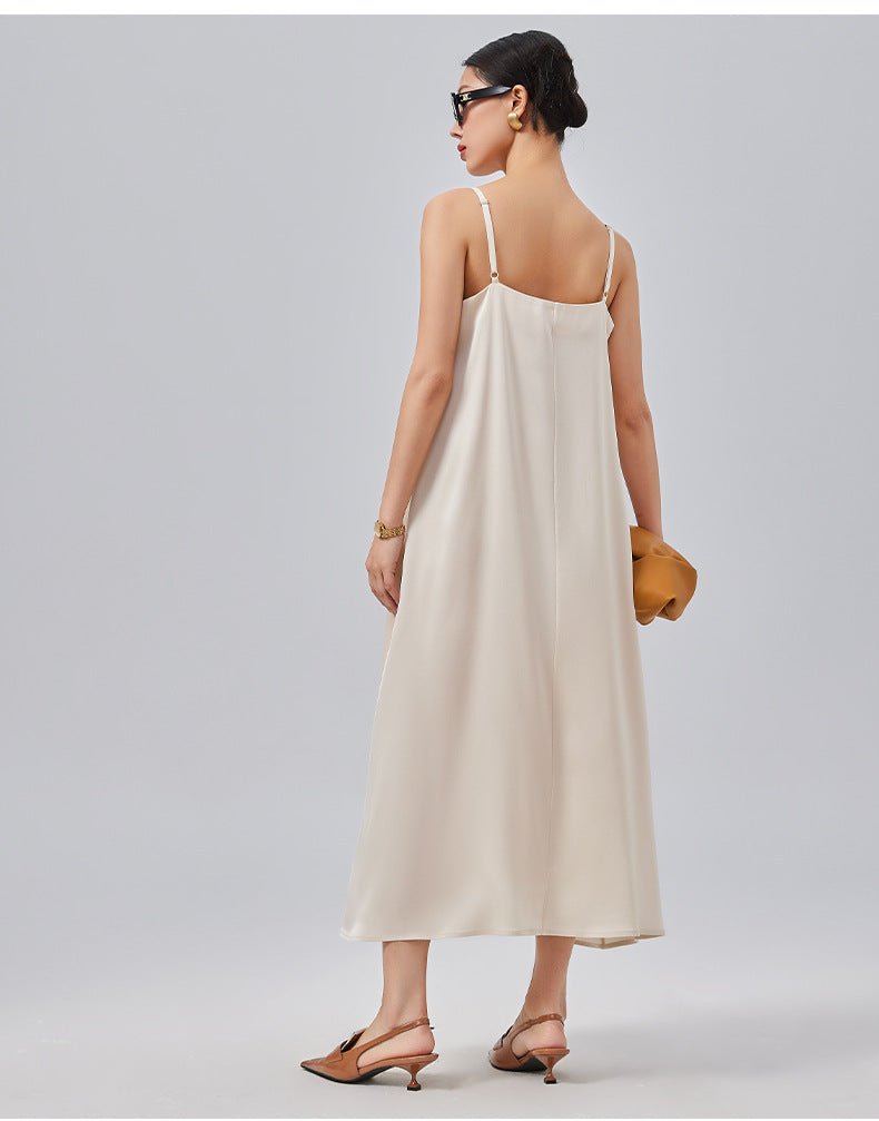 Liquid Stillness – A Dress That Moves Like Shadow - Taichi - Zen