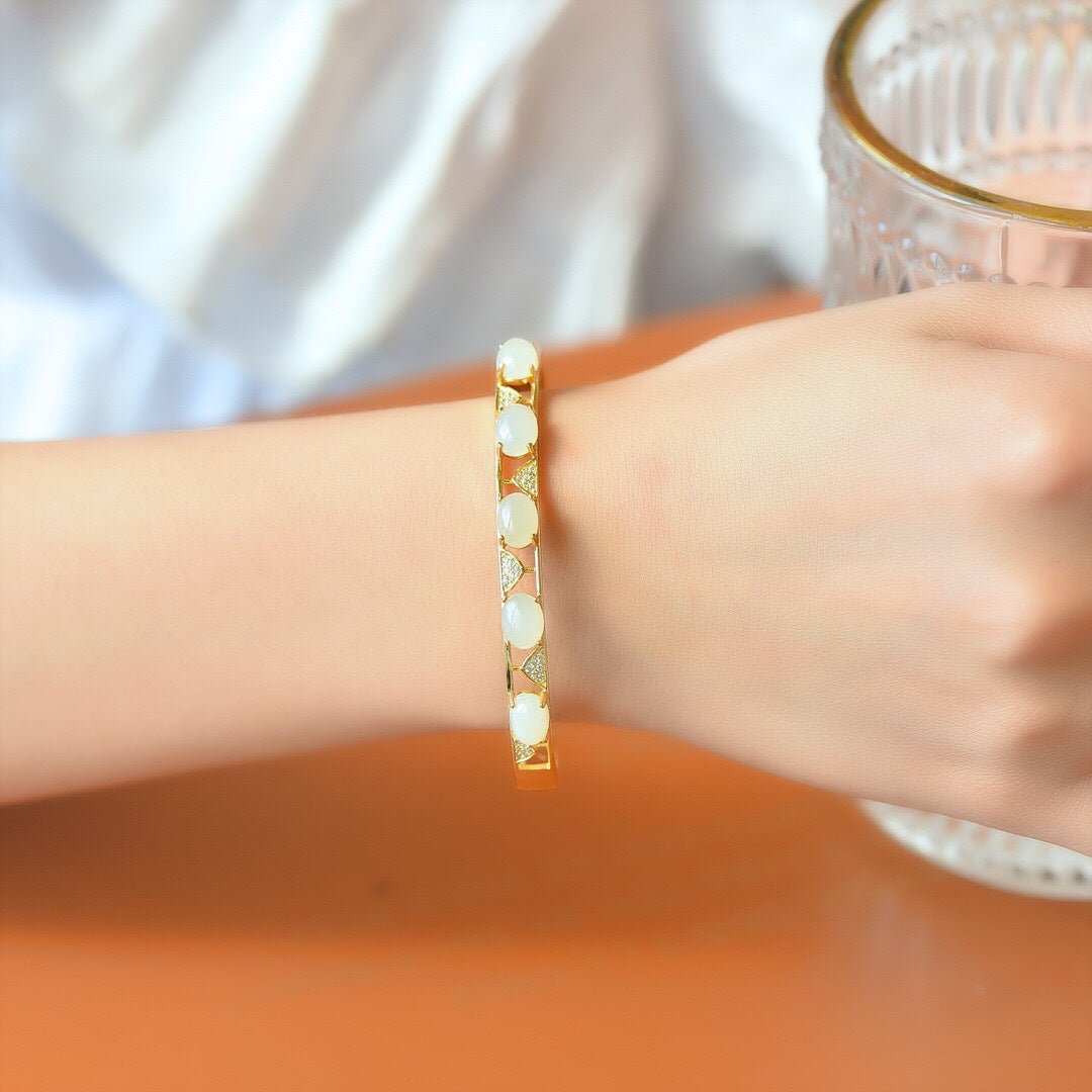 White Jade Bangle – 925 Silver Gilded, Light & Luminous - Taichi - Zen