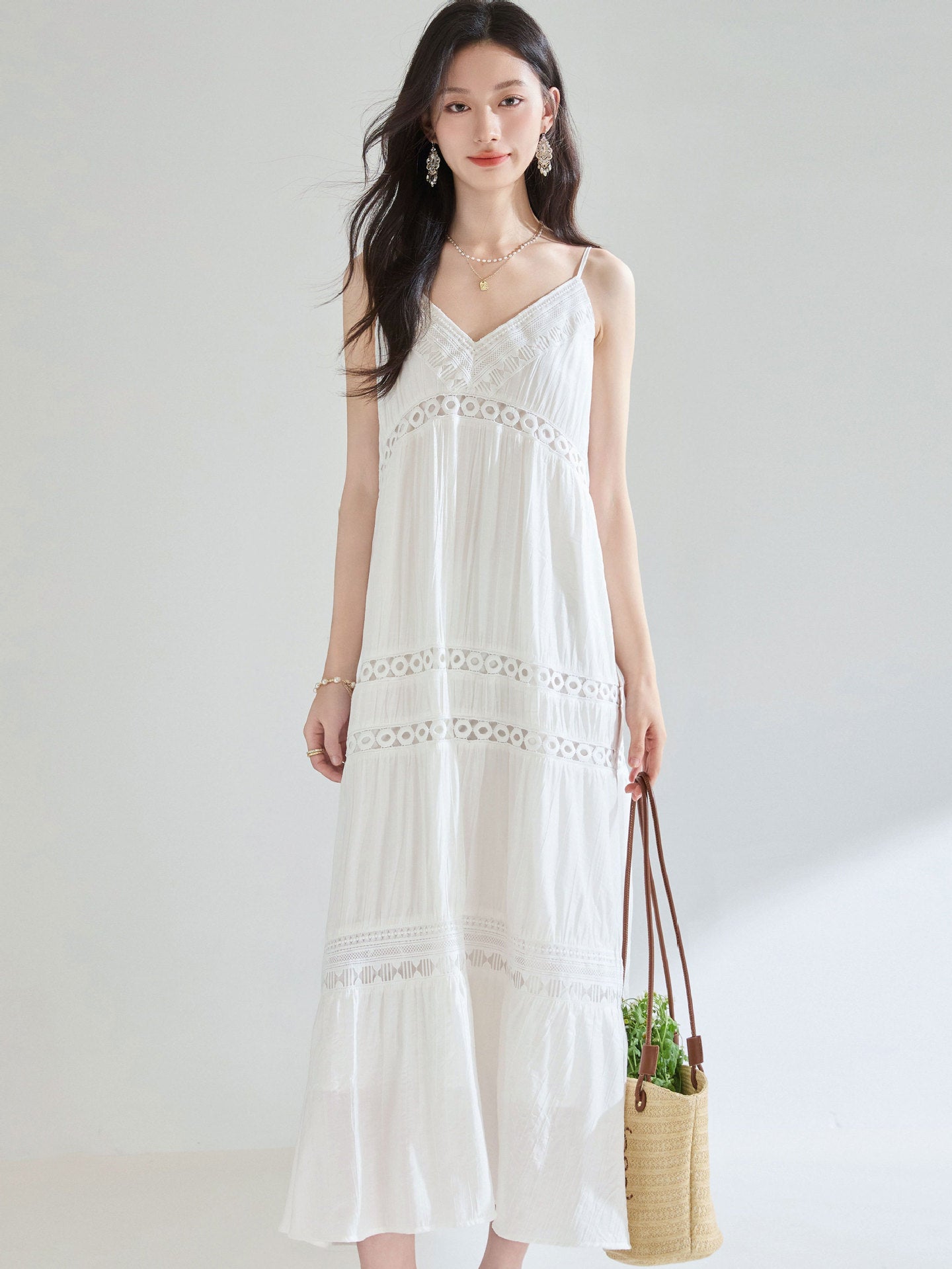 Thin Straps, Light Air — White Panel Dress with Embroidered Hollow Weave - Taichi - Zen