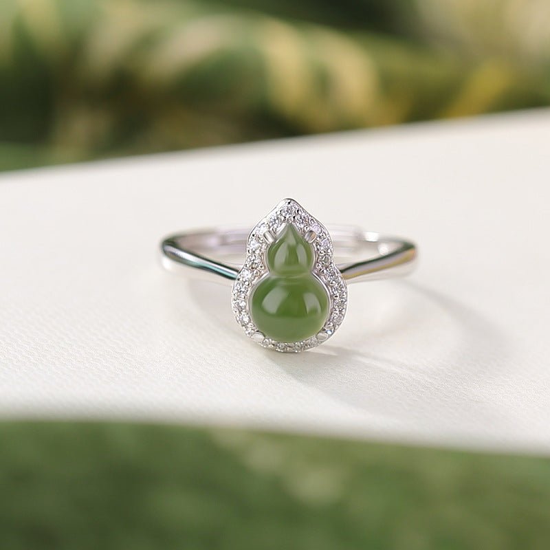 S925 Sterling Silver & Hetian Jade Collection "Pulse of the Earth" Living Jewelry - Taichi - Zen