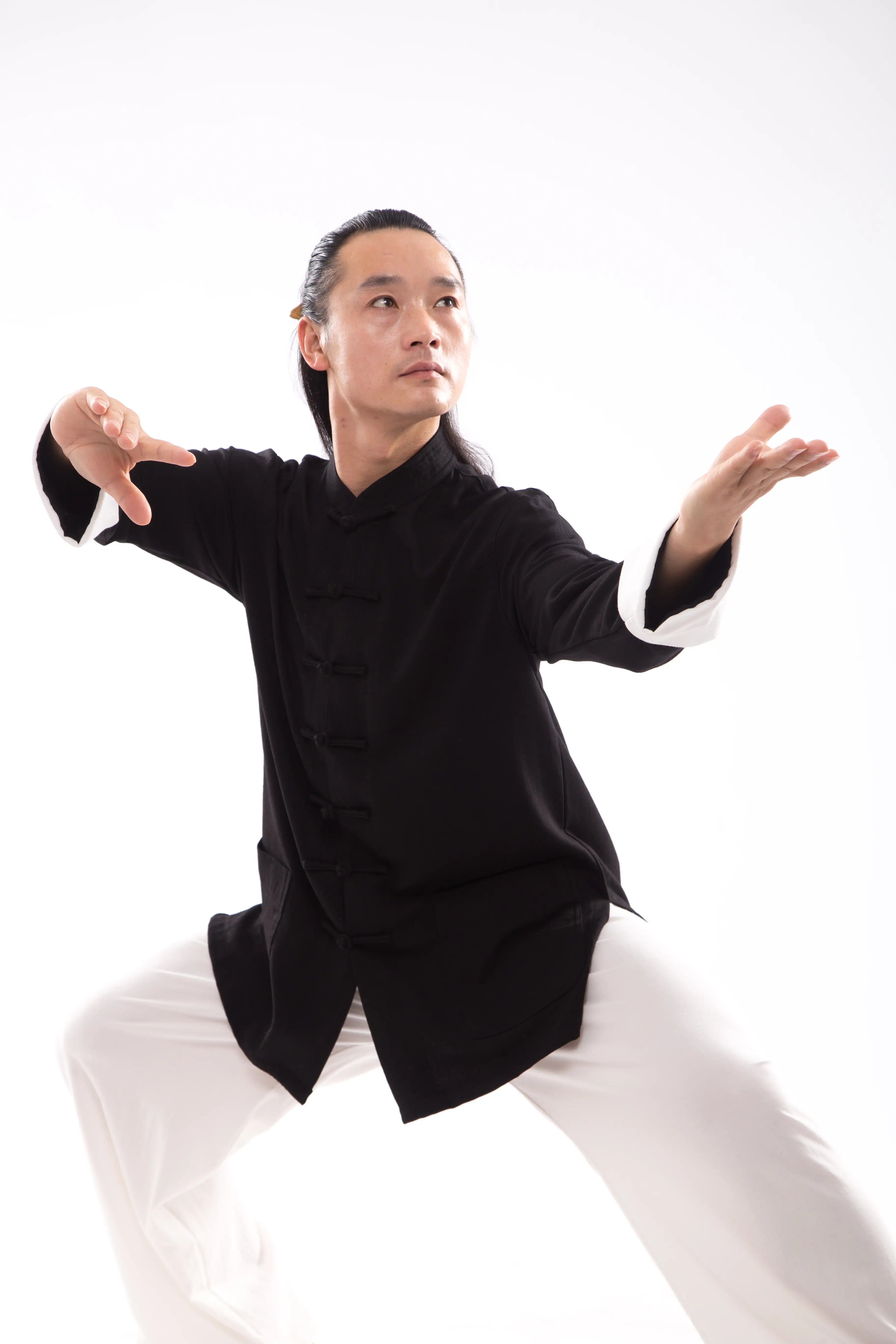 Classical Wudang Mountain Tai Chi Hanfu: Gender-Neutral, Two-Tone Cuffs, Premium Silk & Linen Blend - Genuine Traditional Chinese Martial Arts Attire