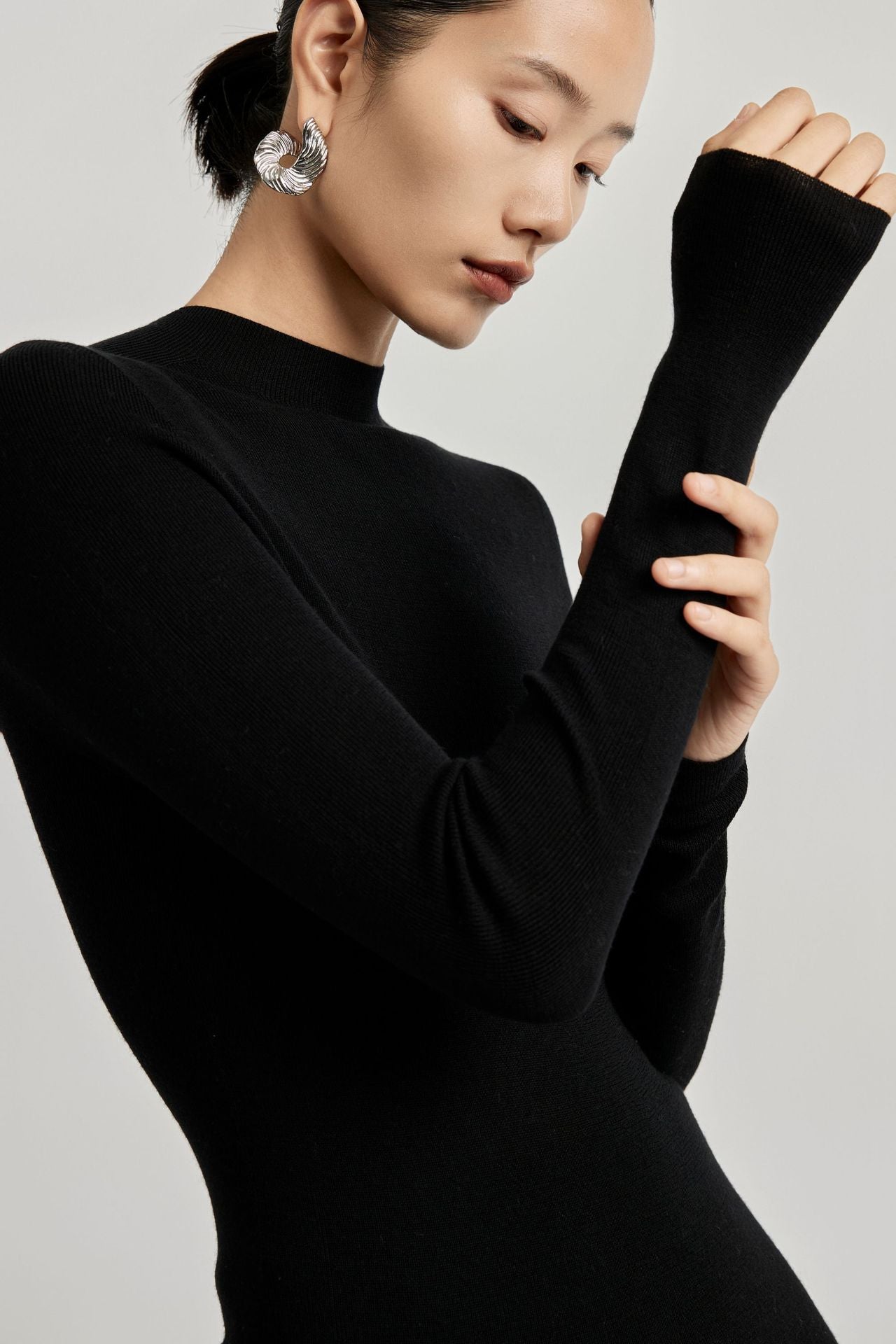 The Architect Sweater – 18 - Gauge German Merino Armor - Taichi - Zen