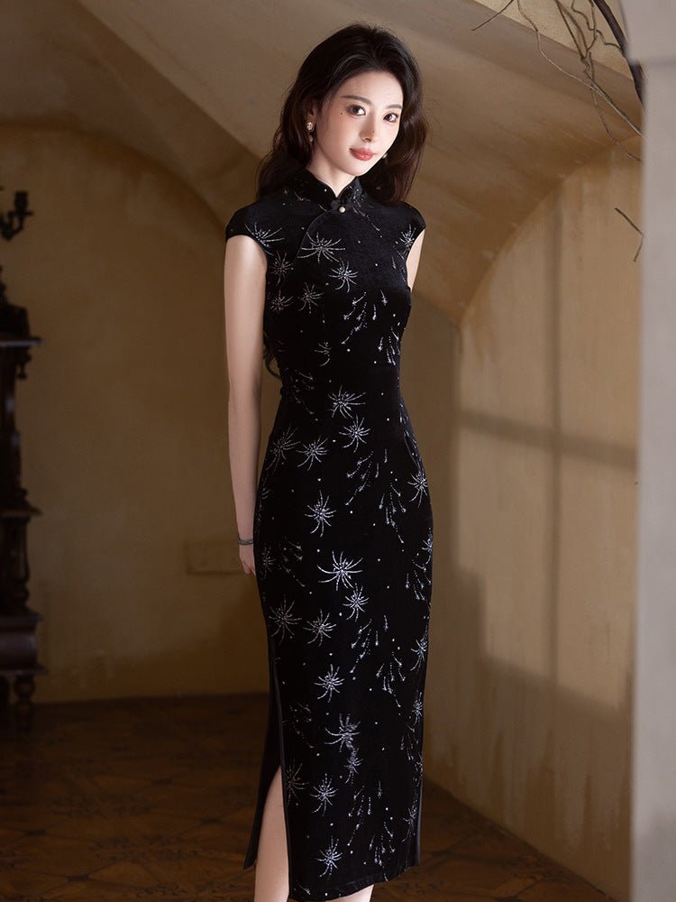 Black Velvet Qipao with Silver Spark Motif - Taichi - Zen