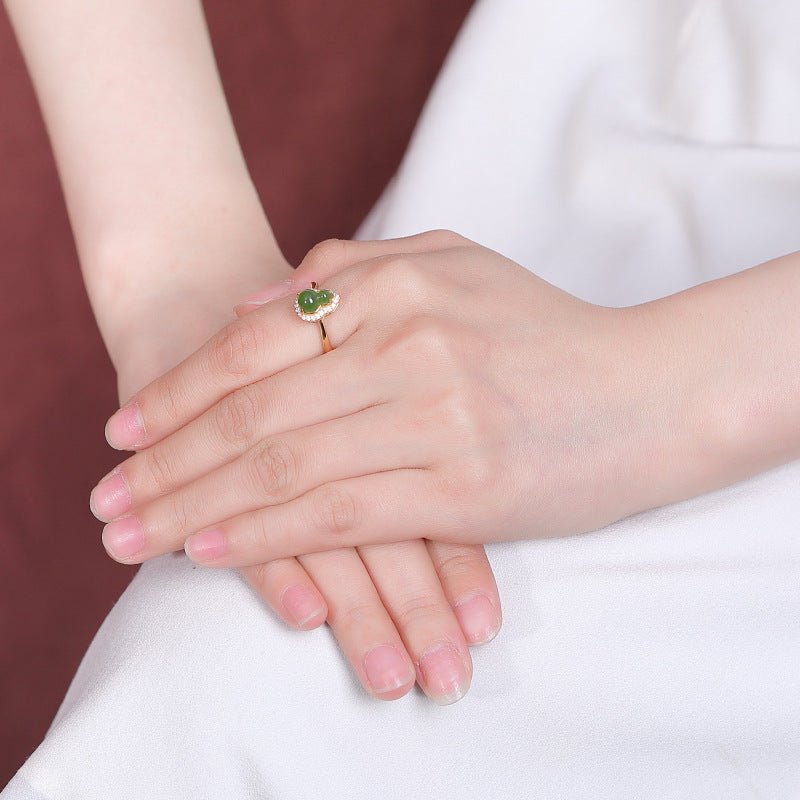 S925 Sterling Silver & Hetian Jade Collection "Pulse of the Earth" Living Jewelry - Taichi - Zen