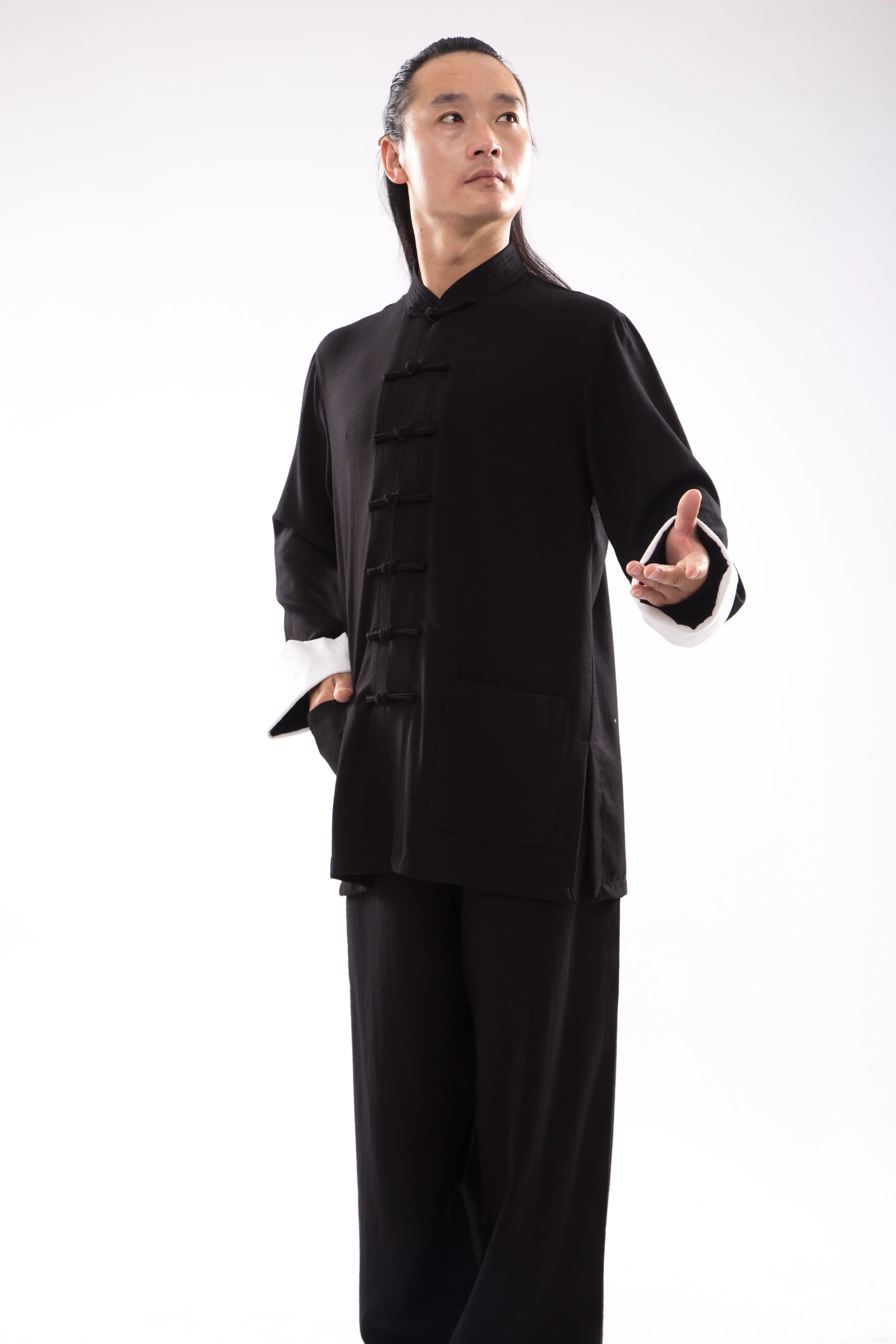 Classical Wudang Mountain Tai Chi Hanfu: Gender-Neutral, Two-Tone Cuffs, Premium Silk & Linen Blend - Genuine Traditional Chinese Martial Arts Attire