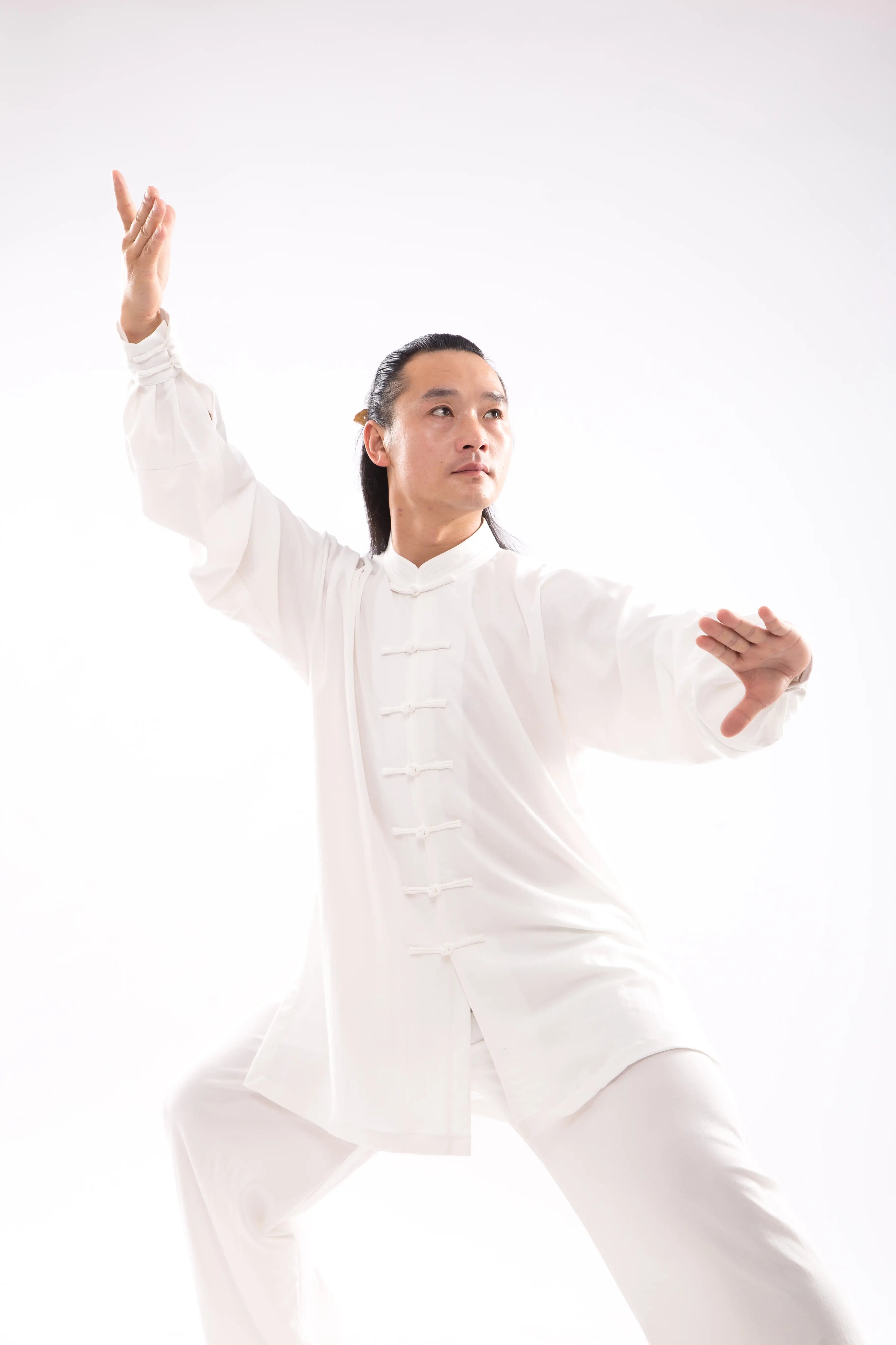 Classical White Wudang Mountain Tai Chi Wellness Suit: Gender-Neutral, Luxurious Natural Silk & Linen Blend - Authentic Traditional Chinese Martial Arts Hanfu