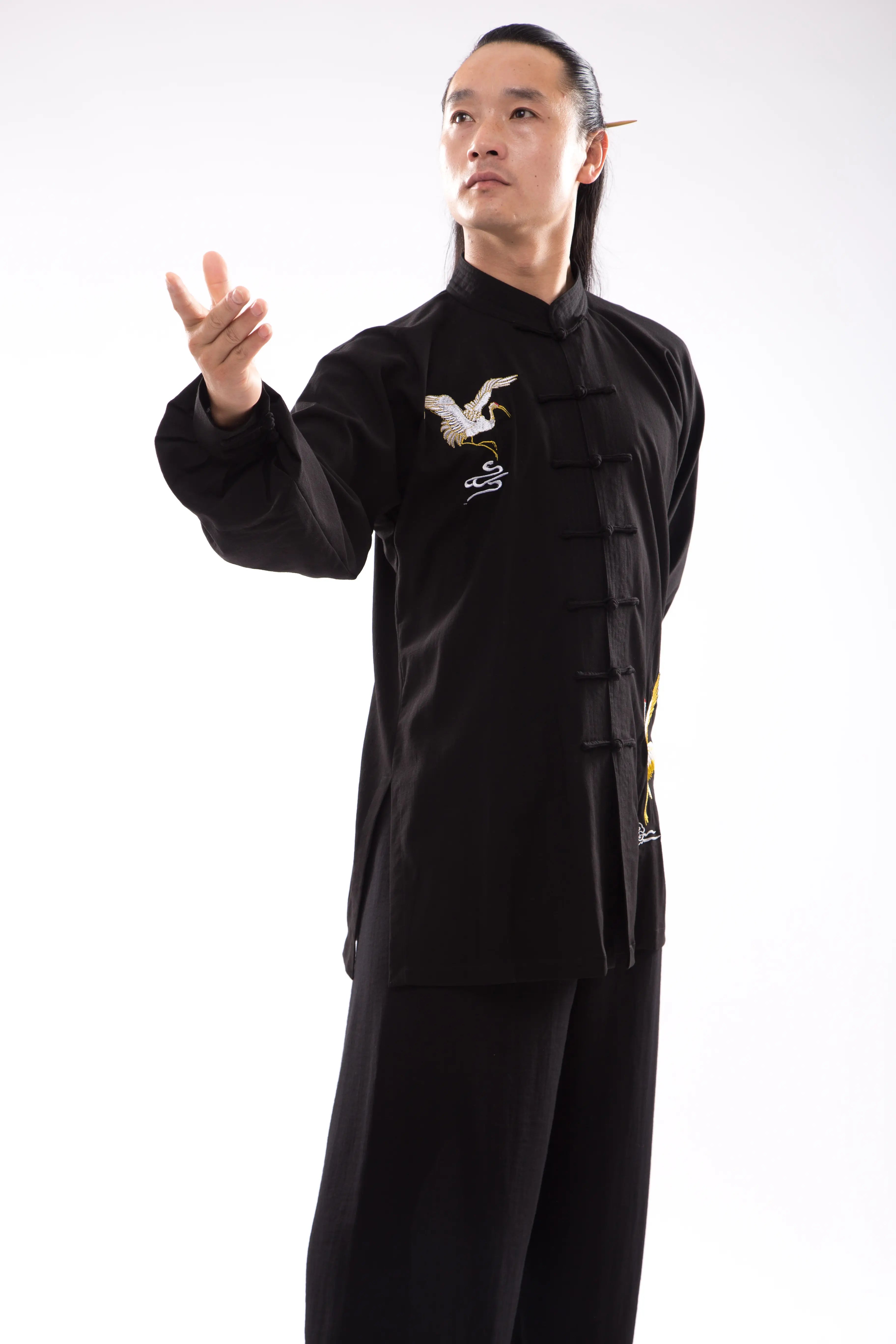 Black Wudang Mountain Tai Chi Ensemble: Gender-Neutral, Luxurious Silk & Linen Blend - Peerless Traditional Chinese Martial Arts Garb