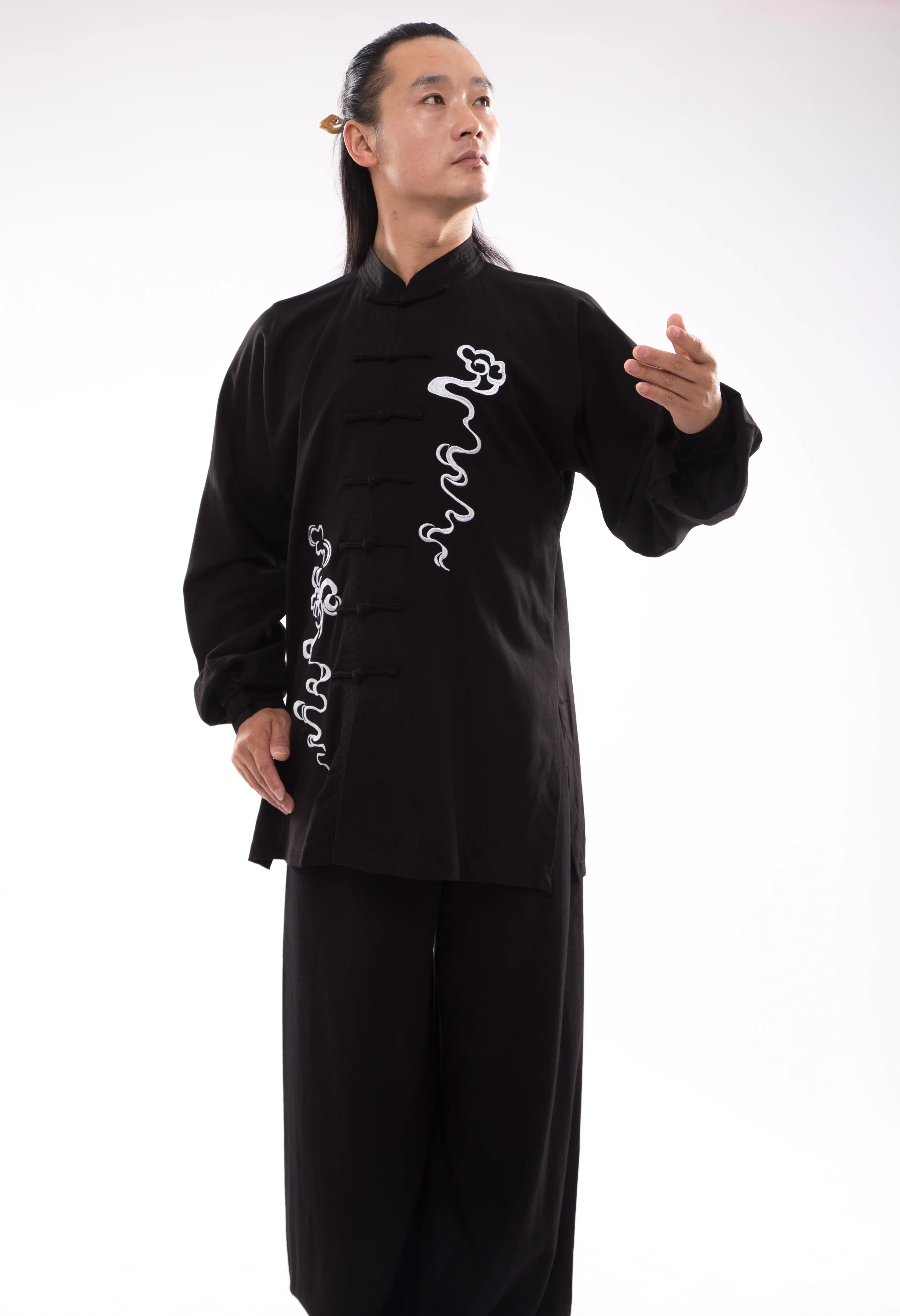 Classical White Auspicious Cloud Embroidered Wudang Tai Chi Wellness Ensemble: Unisex, Silk-Linen Blend - Timelessly Elegant Traditional Hanfu Martial Arts Uniform