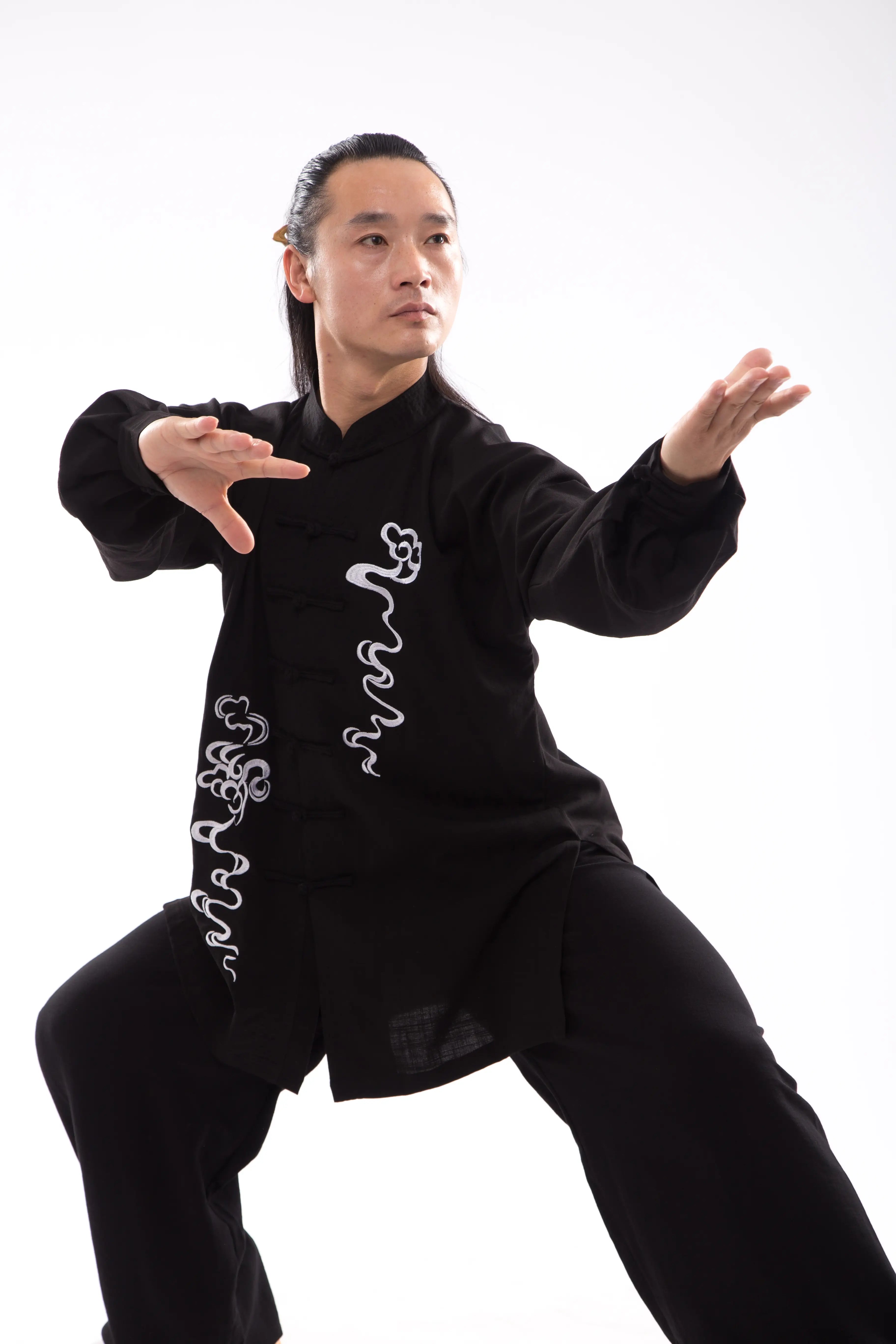 Classical White Auspicious Cloud Embroidered Wudang Tai Chi Wellness Ensemble: Unisex, Silk-Linen Blend - Timelessly Elegant Traditional Hanfu Martial Arts Uniform