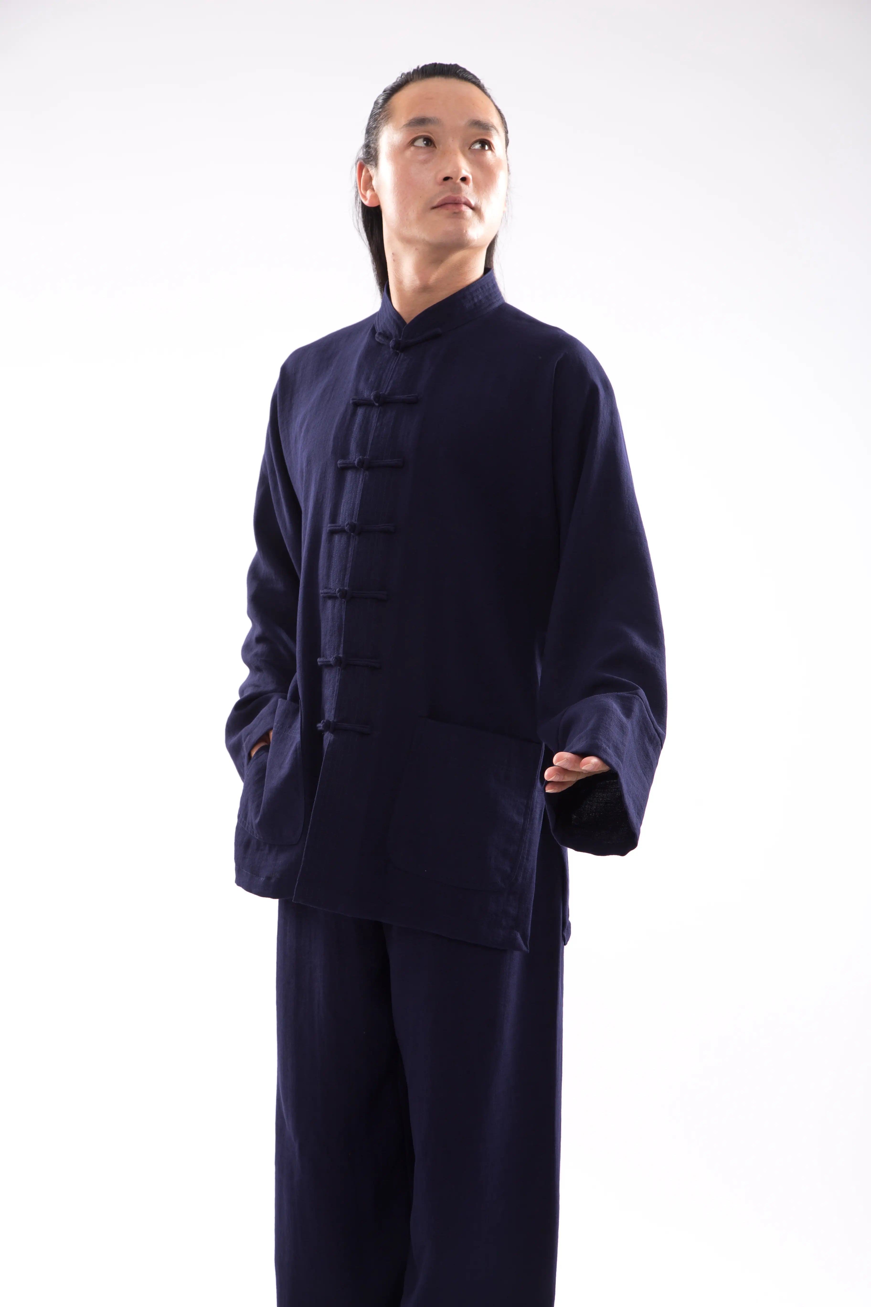 Elegant Indigo Wudang Tai Chi Ensemble: Unisex, Natural Linen Dark Blue Hanfu - Traditional Chinese Martial Arts Attire with a Modern Twist