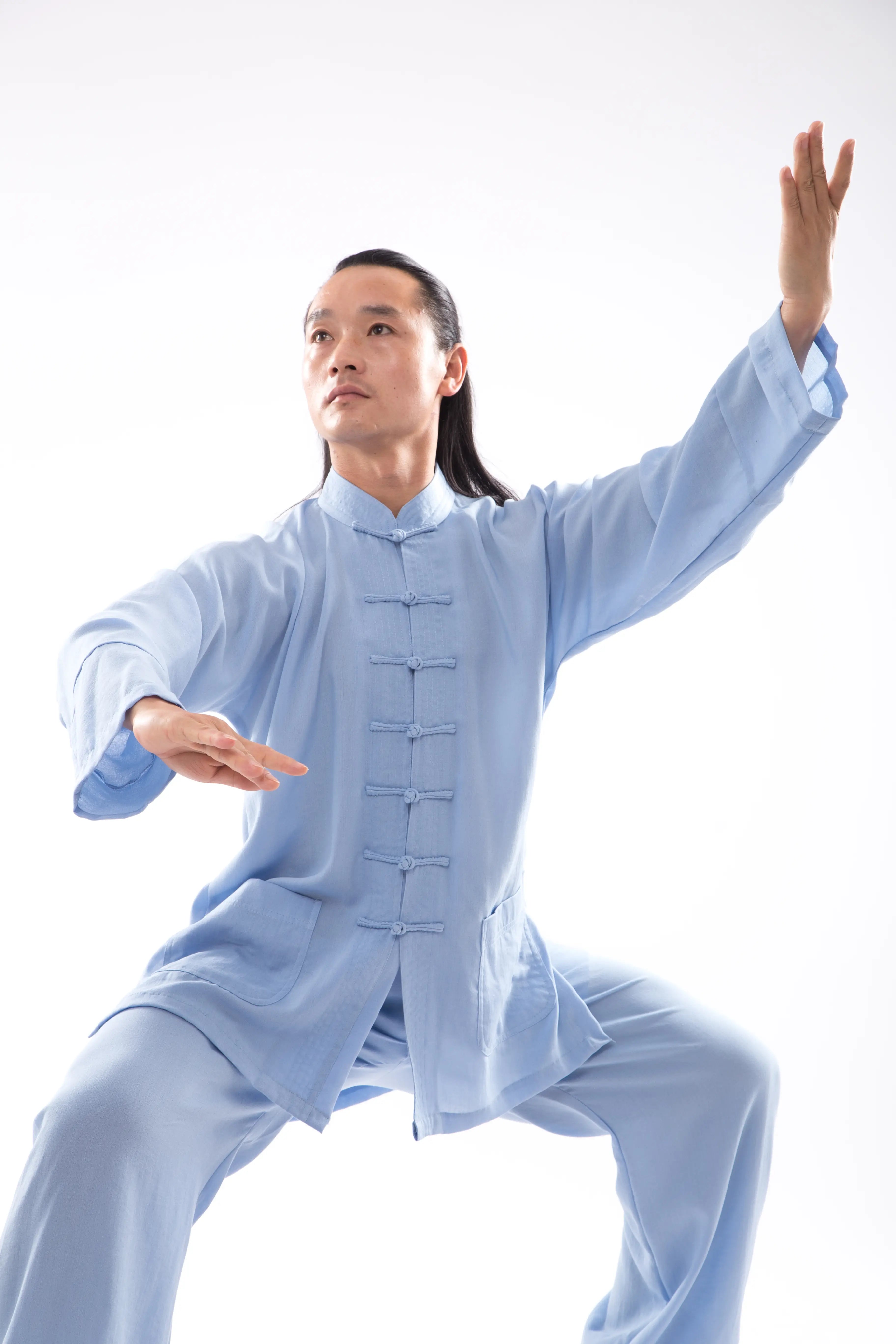 Ethereal Light Blue Wudang Mountain Tai Chi Hanfu: Gender-Neutral, 100% Natural Linen - Sophisticated Traditional Chinese Martial Arts Attire