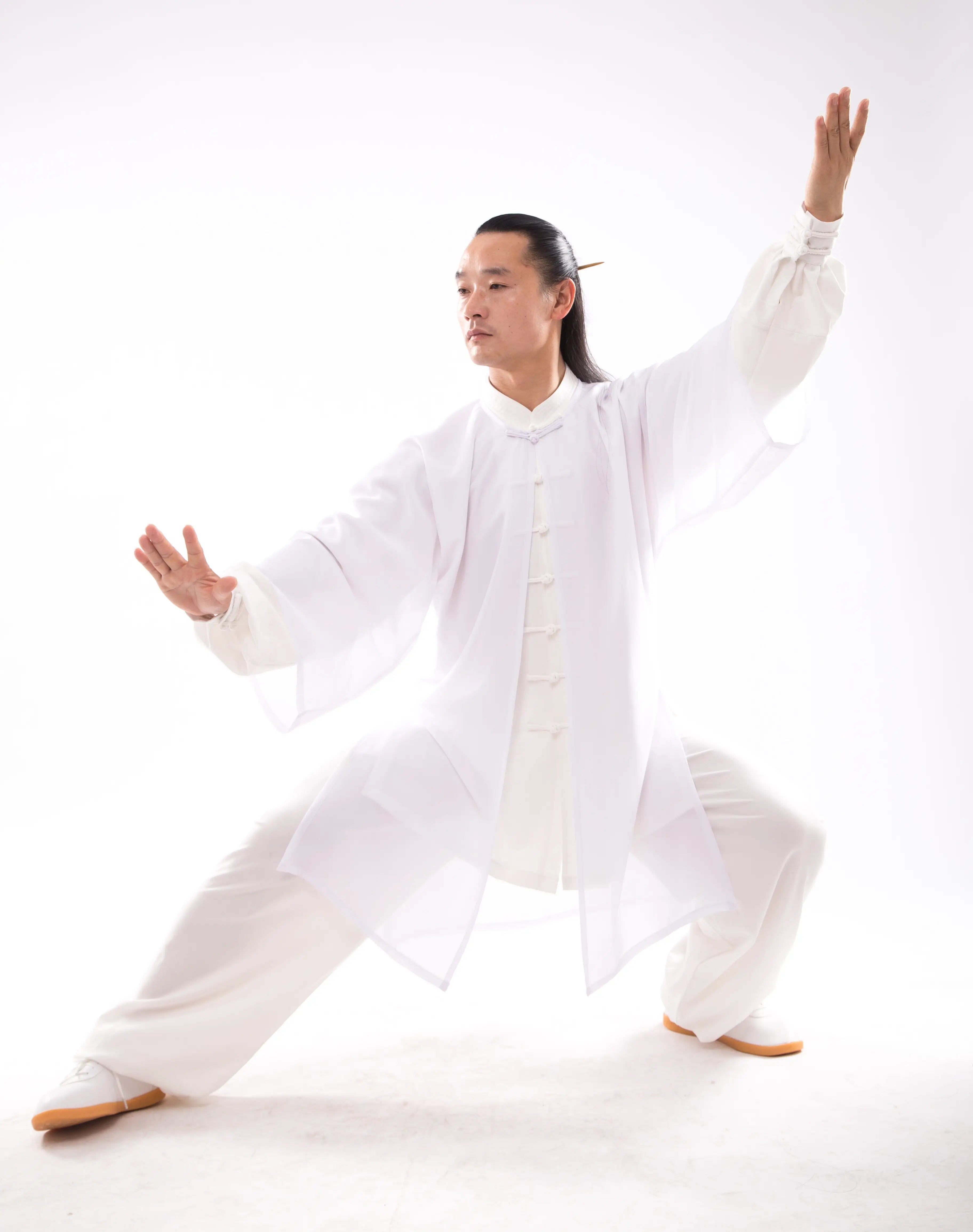 Classical White Wudang Mountain Tai Chi Hanfu: Unisex,  Sheer Overlay, Premium Silk & Linen Blend - Splendid Traditional Chinese Martial Arts Attire