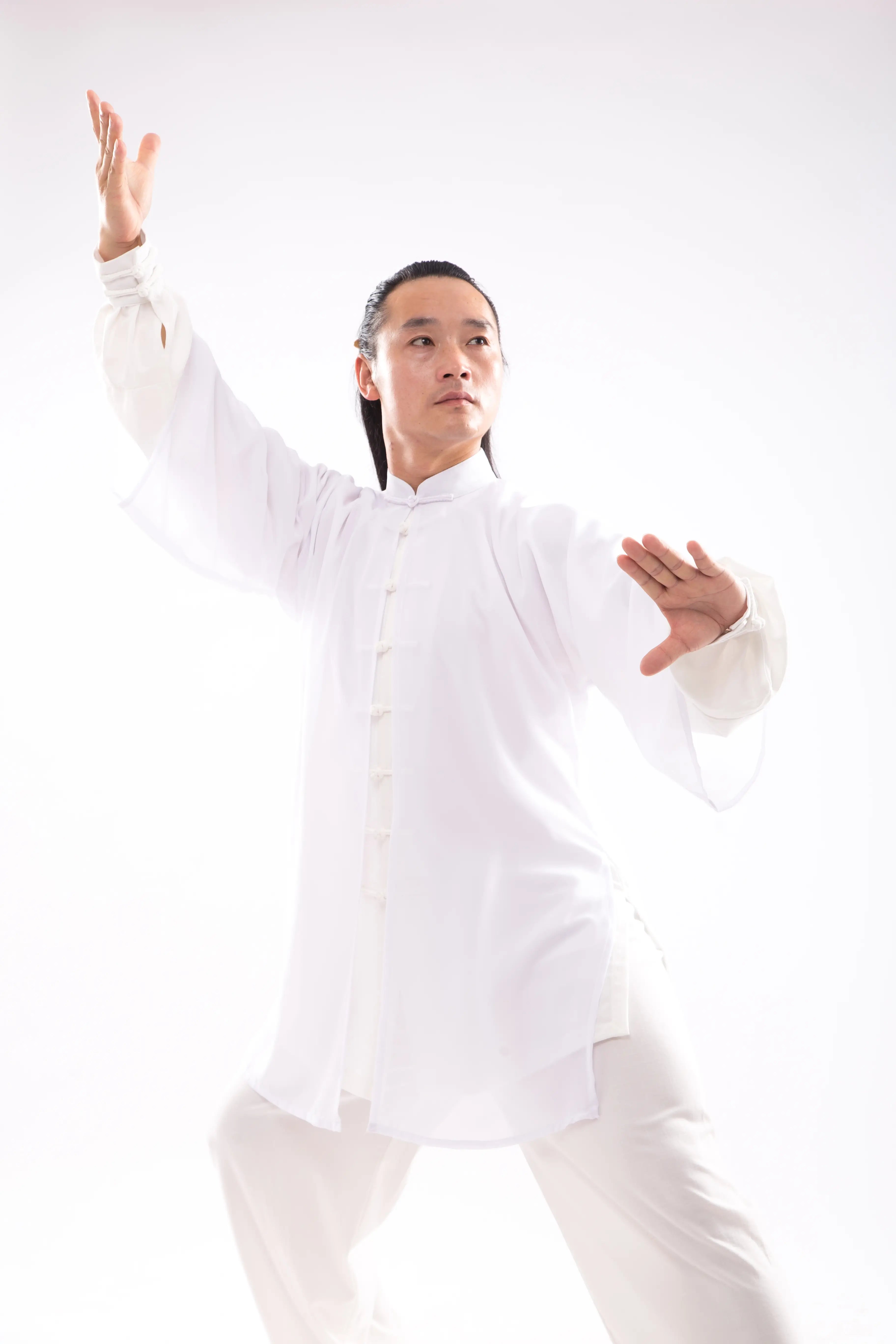 Classical White Wudang Mountain Tai Chi Hanfu: Unisex,  Sheer Overlay, Premium Silk & Linen Blend - Splendid Traditional Chinese Martial Arts Attire